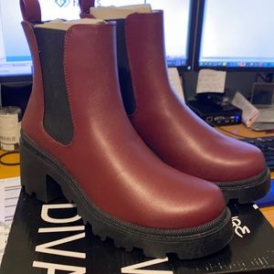 Wild Diva Lounge Boots